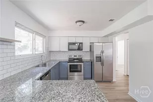 216 Holiday Cir, Savannah, GA 31419 - Photo 15
