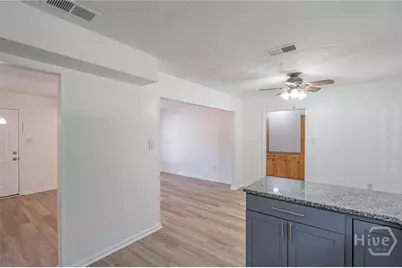 216 Holiday Circle, Savannah, GA 31419 - Photo 13