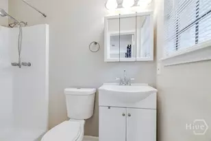 1348 Whitfield Park Dr, Savannah, GA - Photo 17