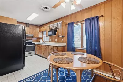 3324 Louis Street, Savannah, GA 31404 - Photo 9