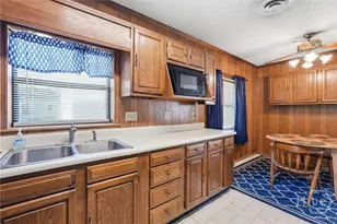 3324 Louis St, Savannah, GA 31404 - Photo 15