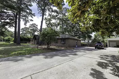 12 Jameswood Avenue, Savannah, GA 31406 - Photo 5