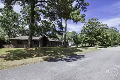 12 Jameswood Avenue, Savannah, GA 31406 - Photo 3