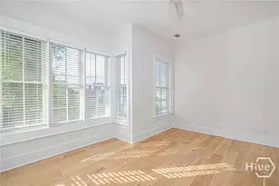 216 W 43rd St, Savannah, GA 31401 - Photo 19
