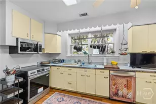 1409 E 49th St, Savannah, GA 31404 - Photo 17