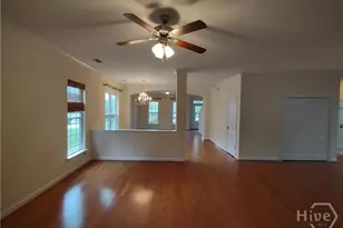 72 Patriot Dr, Richmond Hill, GA 31324 - Photo 5