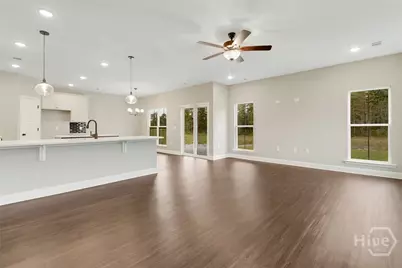 152 Hanover Place, Richmond Hill, GA 31324 - Photo 7