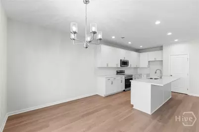 734 Highland Circle, Richmond Hill, GA 31324 - Photo 5