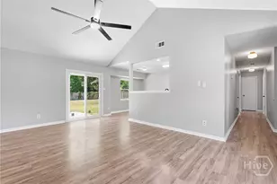 1329 Pine Ridge Dr, Savannah, GA 31406 - Photo 11