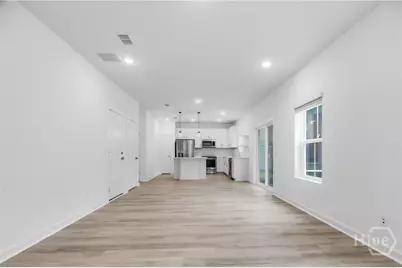293 Kingswood Circle, Savannah, GA 31302 - Photo 9