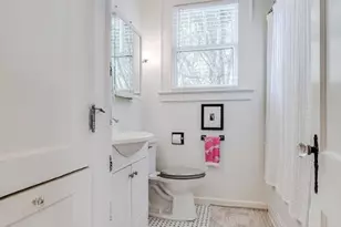 226 E 53rd St, Savannah, GA 31405 - Photo 33