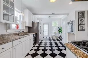 226 E 53rd St, Savannah, GA 31405 - Photo 15