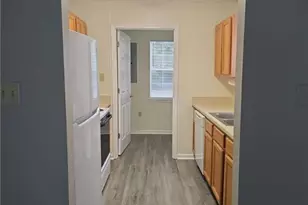 9804 Whitefield Ave, Savannah, GA 31406 - Photo 7