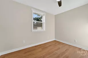 1329 E 33rd St, Savannah, GA 31404 - Photo 17