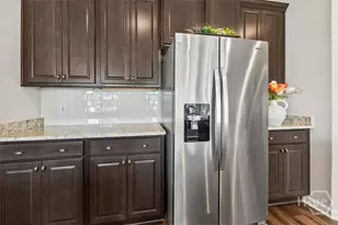 175 Greyfield Cir, Savannah, GA 31407 - Photo 15