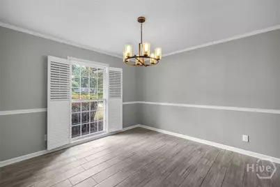 301 Wellington Road, Savannah, GA 31410 - Photo 13