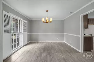 301 Wellington Rd, Savannah, GA 31410 - Photo 11