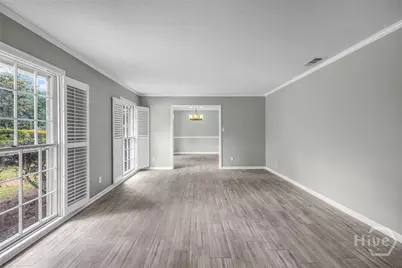 301 Wellington Road, Savannah, GA 31410 - Photo 7
