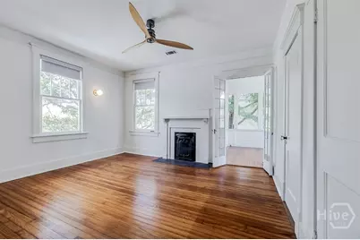 525 Maupas Avenue, Savannah, GA 31401 - Photo 43