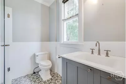 525 Maupas Avenue, Savannah, GA 31401 - Photo 37