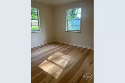 201 Oak Street, Bloomingdale, GA 31302 - Photo 5