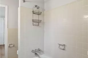 220 Columbus Dr, Savannah, GA 31405 - Photo 19