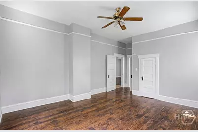 709 E 35th Street, Savannah, GA 31401 - Photo 13