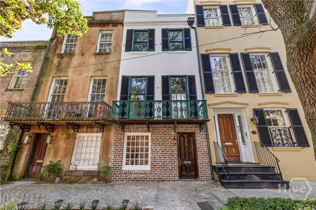 419 E Charlton St, Savannah, GA 31401 - MLS SA356632 - Coldwell Banker