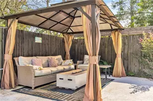 223 E 64th St, Savannah, GA 31405 - Photo 41