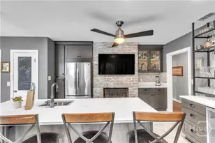 223 E 64th St, Savannah, GA 31405 - Photo 21