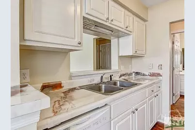 12300 Apache Avenue #202, Savannah, GA 31419 - Photo 5