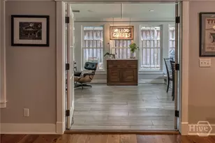 65 Richmond Dr, Savannah, GA 31406 - Photo 11