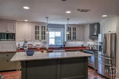 65 Richmond Drive, Savannah, GA 31406 - Photo 9
