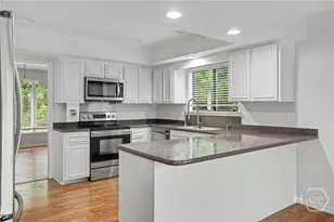 14 Hemingway Dr, Savannah, GA 31411 - Photo 13
