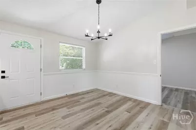 318 Briarcliff Circle, Savannah, GA 31419 - Photo 17