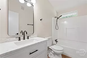 318 Briarcliff Cir, Savannah, GA 31419 - Photo 19