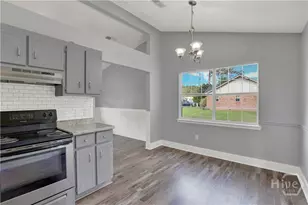 233 Sheila Dr, Hinesville, GA 31313 - Photo 9