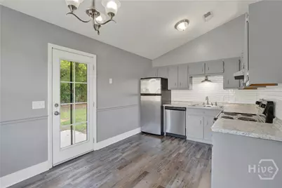 233 Sheila Drive, Hinesville, GA 31313 - Photo 7