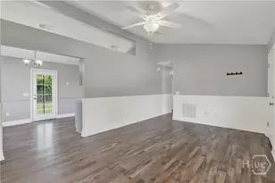 233 Sheila Dr, Hinesville, GA 31313 - Photo 5
