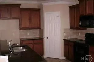 42 Weslyn Park Dr, Savannah, GA 31419 - Photo 3
