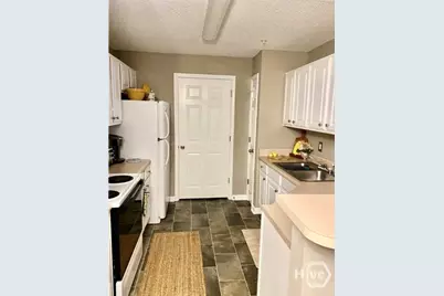 4305 Walden Park Drive, Savannah, GA 31410 - Photo 9
