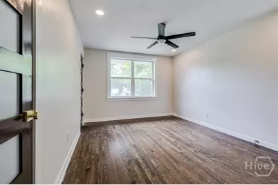 412 E 53rd Street, Savannah, GA 31405 - Photo 17