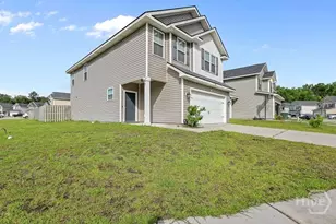 618 Fairview Cir, Hinesville, GA 31313 - Photo 3