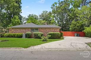 318 Johnston St, Savannah, GA 31405 - Photo 27