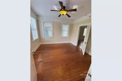 718 E 48th Street, Savannah, GA 31405 - Photo 13