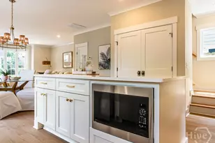 807 E 36th St, Savannah, GA 31401 - Photo 15