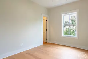 807 E 36th St, Savannah, GA 31401 - Photo 49