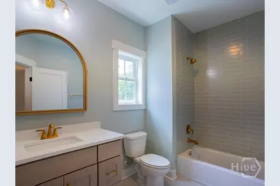 807 E 36th Street, Savannah, GA 31401 - Photo 53