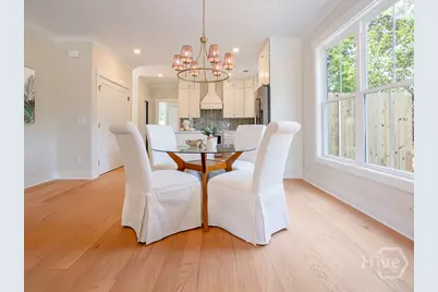807 E 36th Street, Savannah, GA 31401 - Photo 13