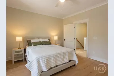 807 E 36th Street, Savannah, GA 31401 - Photo 47